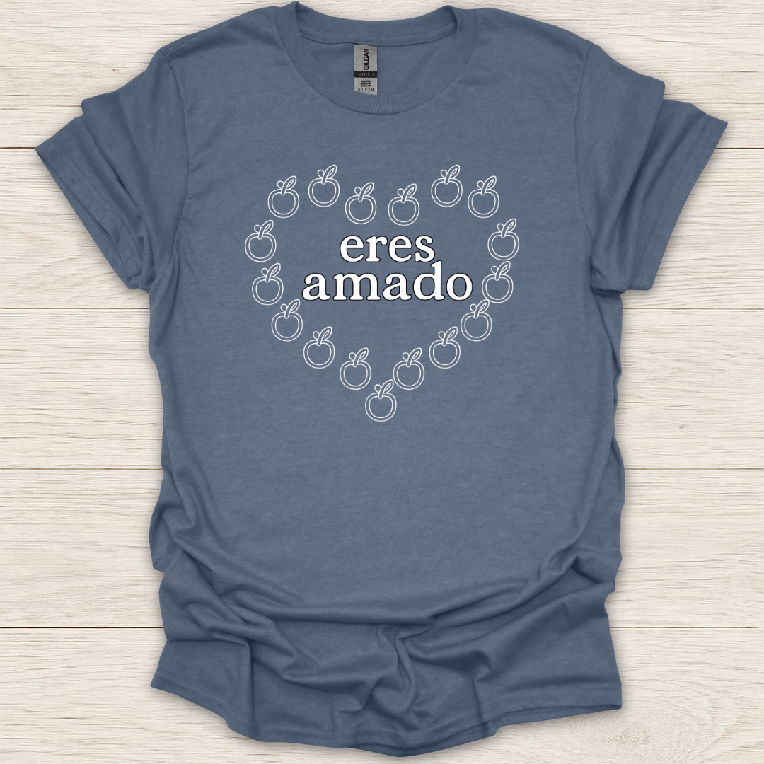 Eres Amado Apple Heart Stencil T-Shirt